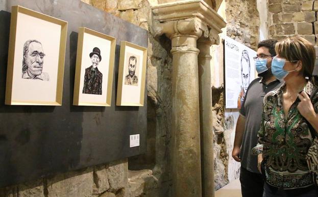 Imagen principal - Vistas de la exposición.