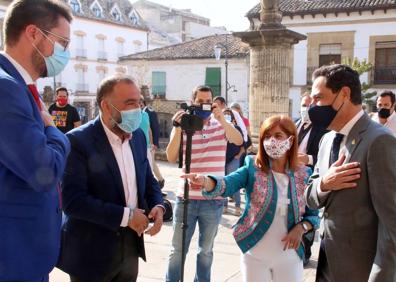 Imagen secundaria 1 - Recibimiento de la alcaldesa, saludos y preparativos.