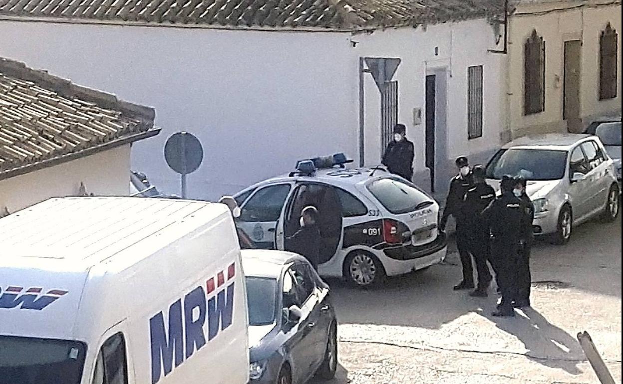 Quince detenidos tras el registro de siete domicilios en Úbeda y dos en Jódar en una operación contra el narcotráfico