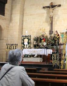 Imagen secundaria 2 - El Santo Entierro y la Caída en Santa María y la Expiración en la Trinidad.