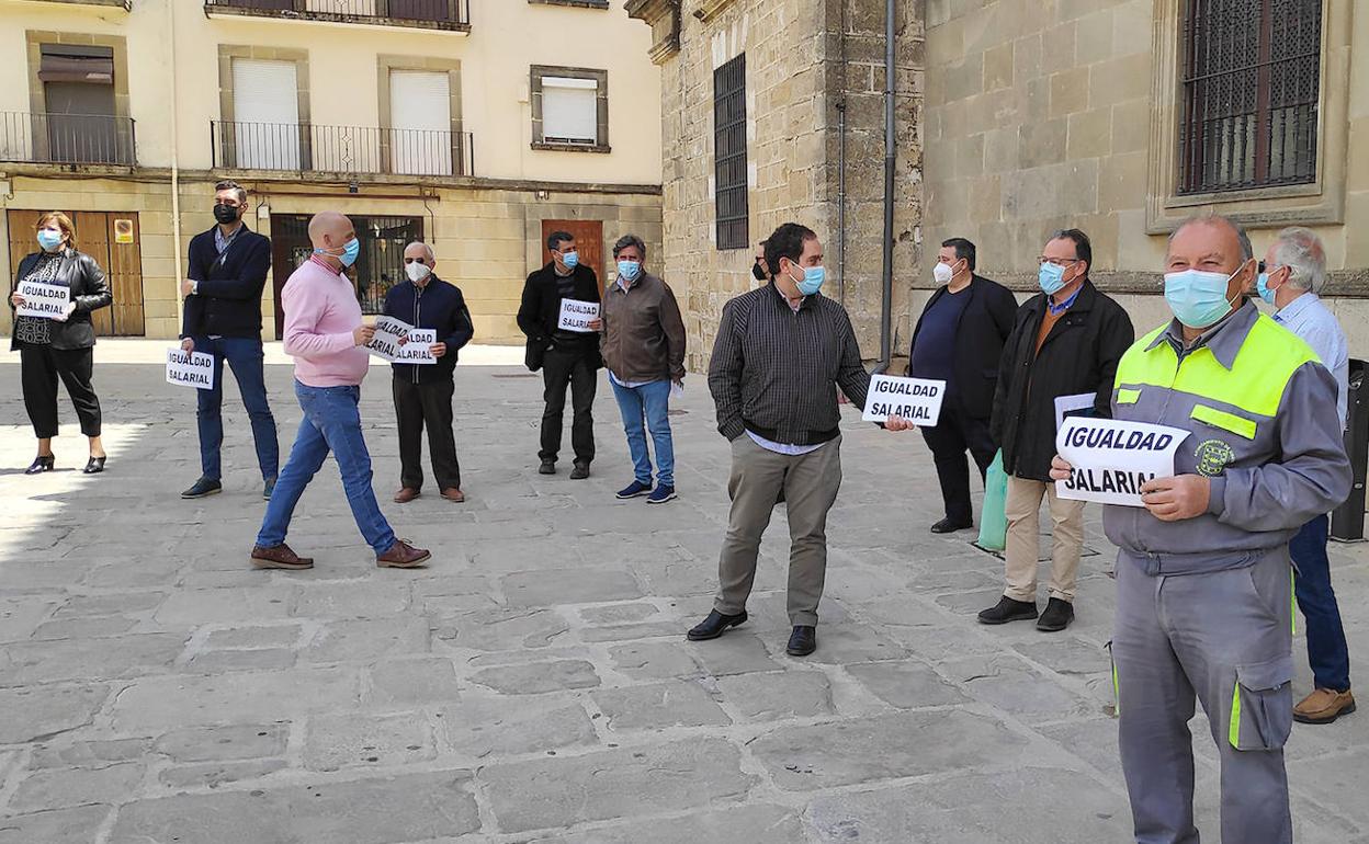 Reivindican igualdad salarial para unos cuarenta funcionarios del Ayuntamiento