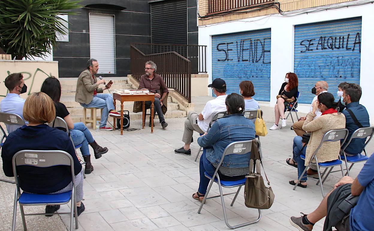 Encuentro con Andrés Ortiz Tafur.