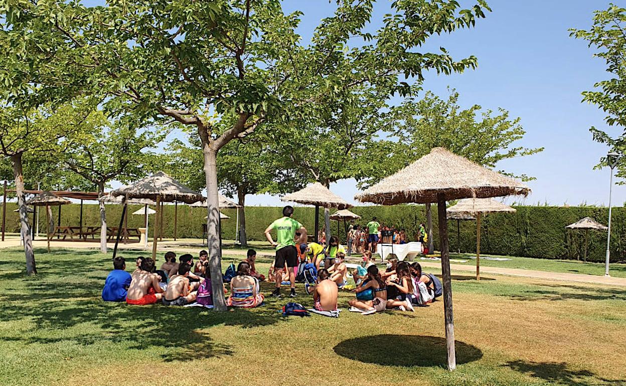 Una de las actividades del campamento urbano.