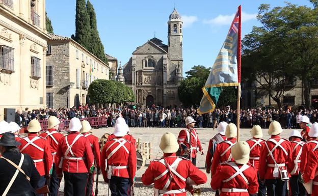 Imagen principal - Recreación del pasado año y presentaciones de Manuel Martínez y Luis Miguel Sánchez Tostado.