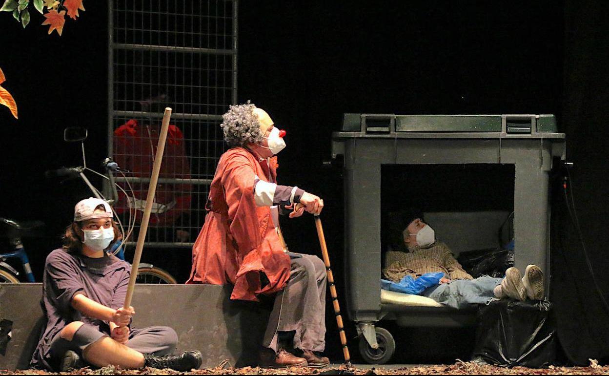 'El triciclo' de la Escuela Municipal de Teatro sigue haciendo kilómetros por toda España