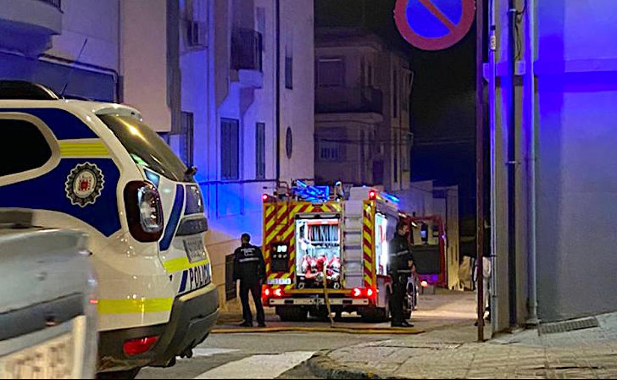 Incendio en la cocina de un piso de la calle Juan XXIII