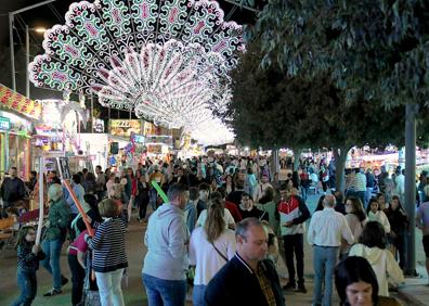 Imagen secundaria 1 - Imágenes del recinto ferial.
