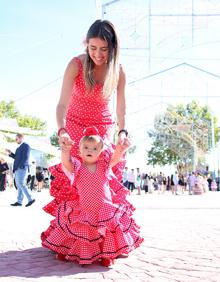 Imagen secundaria 2 - Imágenes de ayer en el ferial.