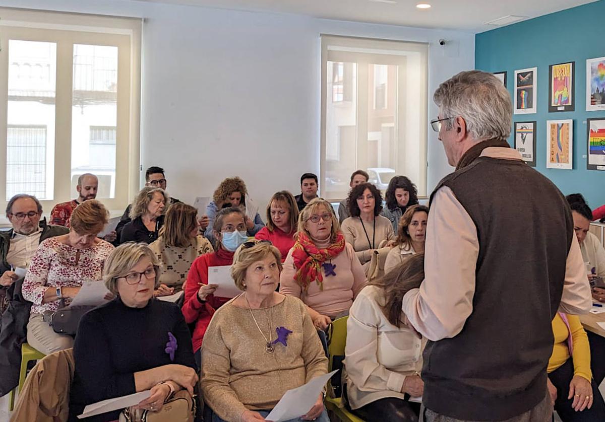 La UNED analizó en unas jornadas la transmisión cultural y etnográfica en las cocinas