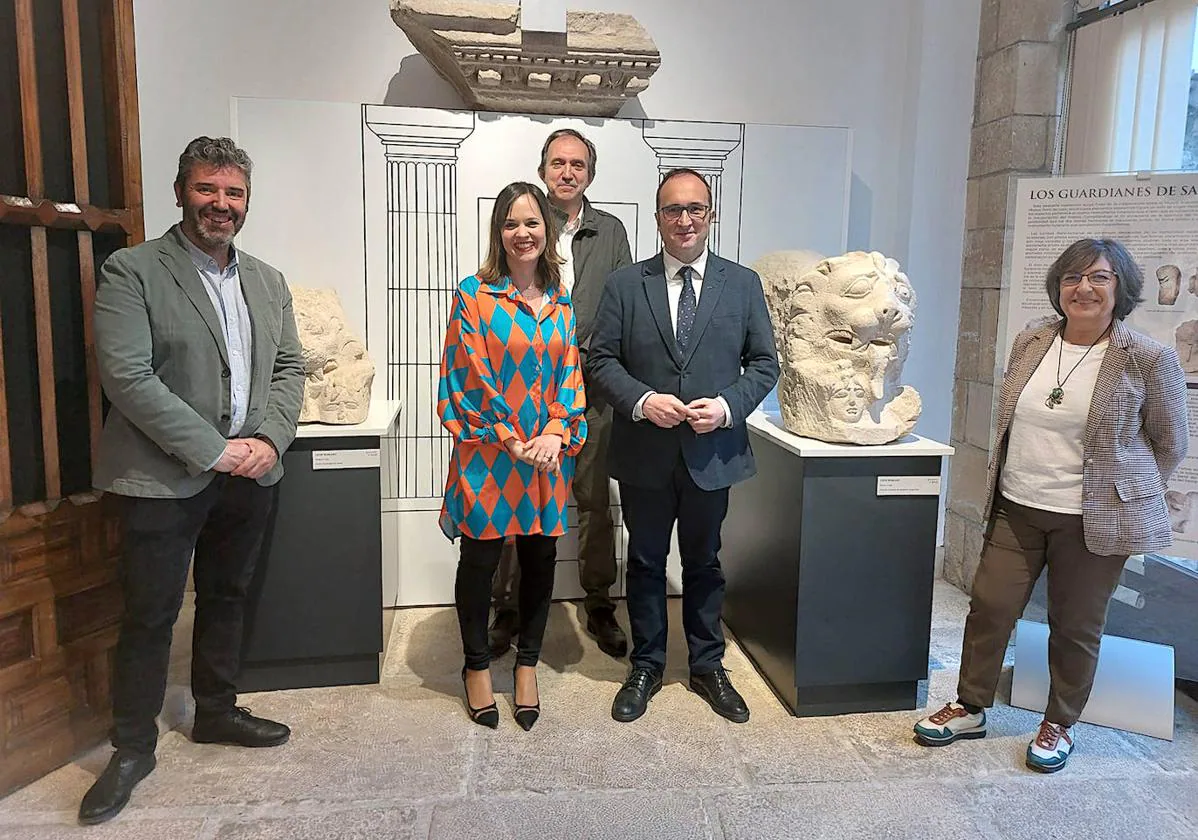 Inauguración de la exposición en el Museo Arqueológico de Úbeda.