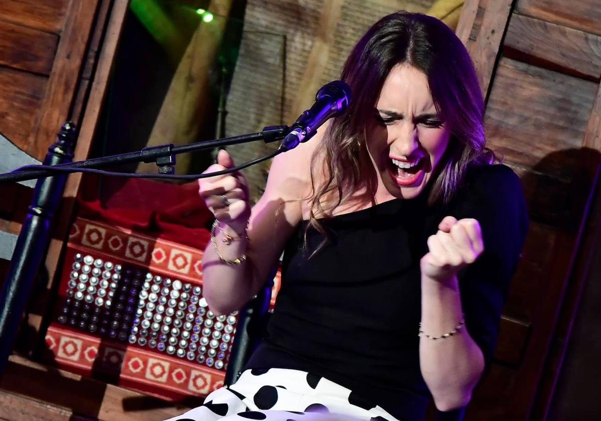 La cantaora Belén Vega gana el certamen 'Flamencos y Mestizos Ciudad de Úbeda'