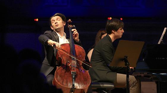 El violonchelista Gautier Capuçon anunció el inicio de la primavera musical ubetense
