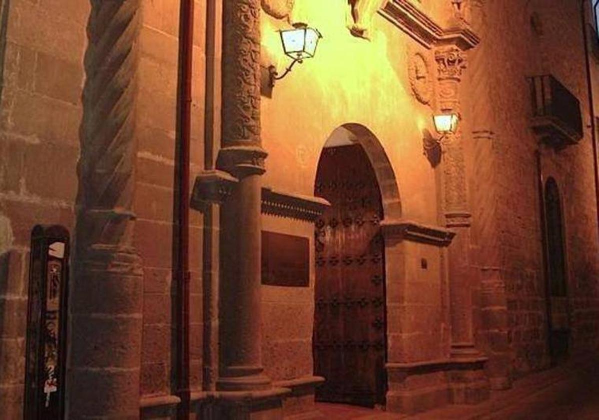 El Ayuntamiento muestra su malestar por no recibir la visita de la consejera de Educación