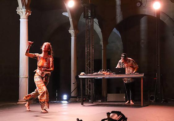 Espectáculo de danza de Carmen Muñoz.