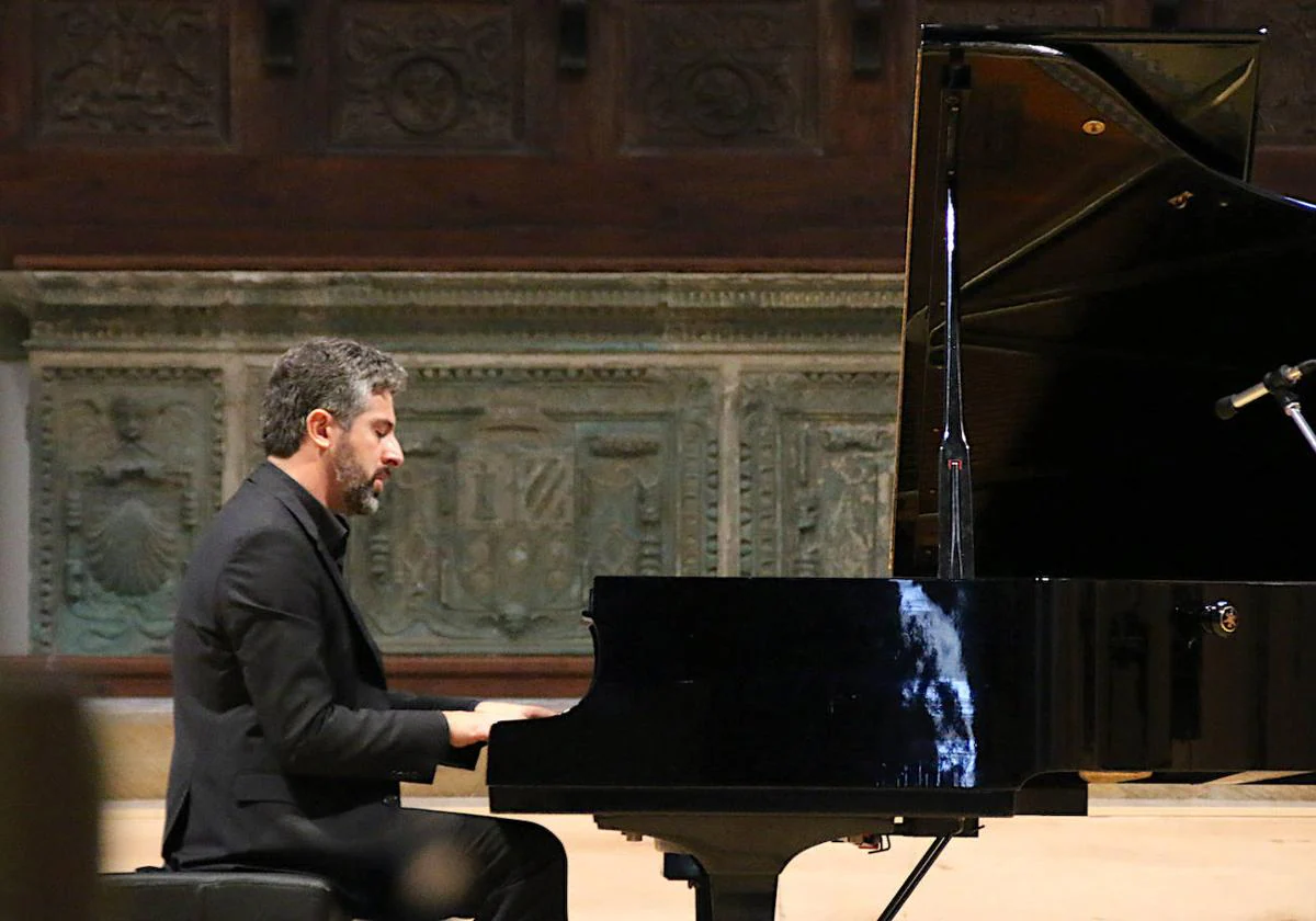 El pianista Javier Negrín protagonizará el tercer Memorial Diego Martínez