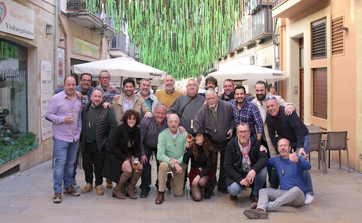 Pregoneros asistentes al encuentro.