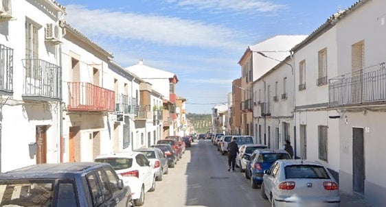 Fallece un motorista de 67 años tras chocar contra un camión en Úbeda