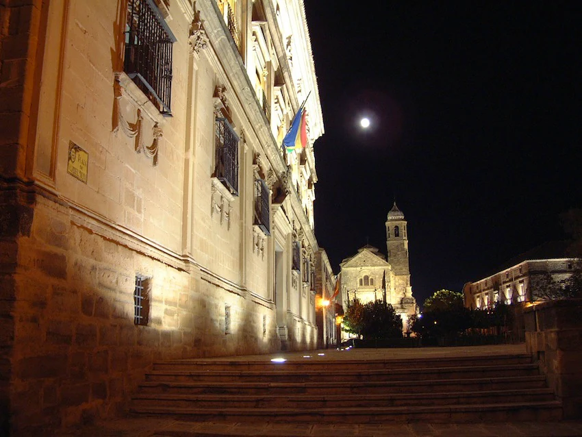 MIÉRCOLES 18 DE JULIO DE 2001: Úbeda y Baeza será la única candidatura española ante la UNESCO