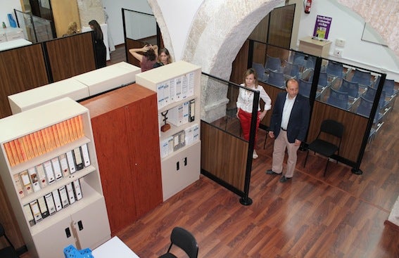 El Centro Municipal de Información a la Mujer de Úbeda abre sus puertas en unas instalaciones renovadas