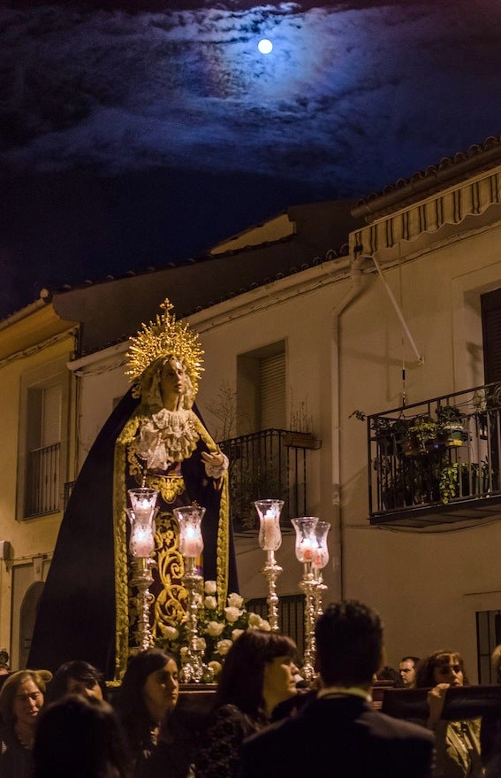 Rosario de Candelas de María Santísima de las Penas y de Nuestra Señora de la Fe