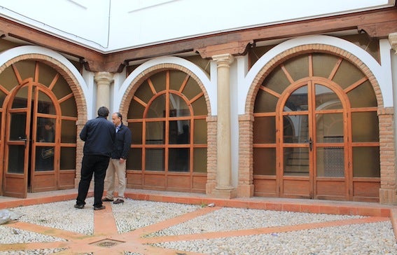 El Ayuntamiento proyecta una Casa de la Juventud en el casco histórico que incluirá un albergue juvenil