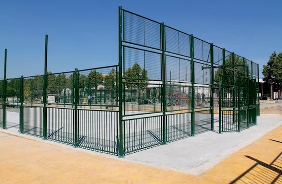Pistas multideporte y nuevos accesos en el recinto del Parque Norte
