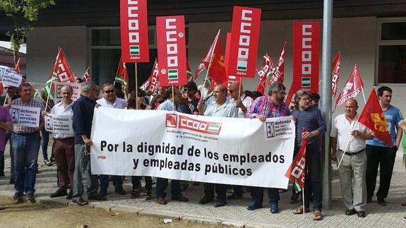 Anterior protesta ante la residencia ubetense.