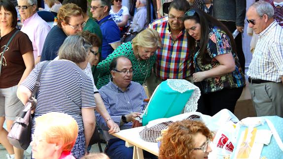 Uno de los encajeros participantes.