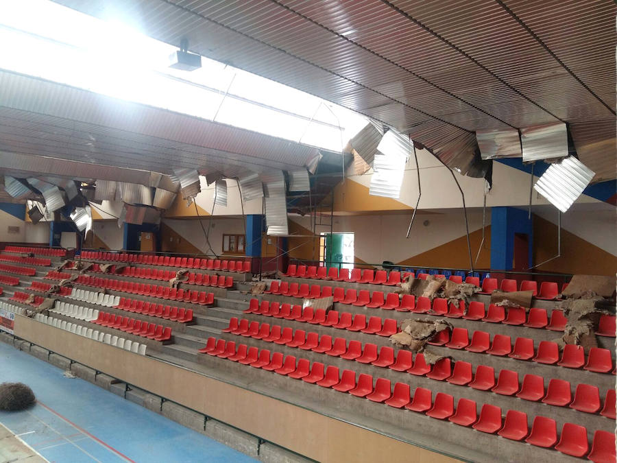 Mejoras en la cubierta del pabellón polideportivo municipal