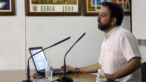 Conferencia del profesor José Manuel Almansa.