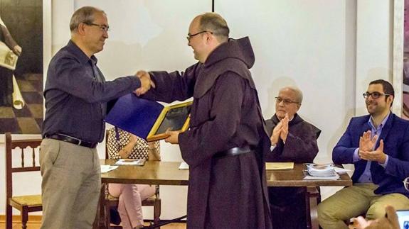 Acto de entrega del 'Premio Plaza Vieja'.
