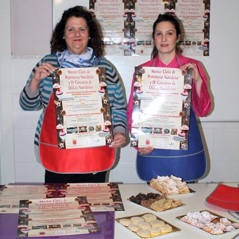 Magdalena Urrutia y Almudena Molina en la presentación.