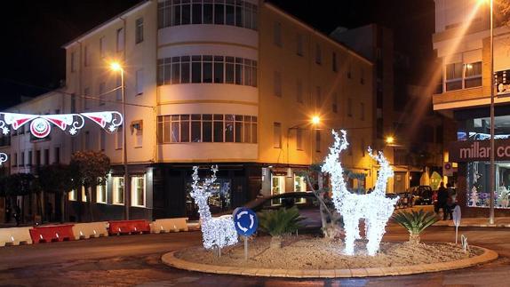 Nueva rotonda del entorno del Hospital de Santiago.
