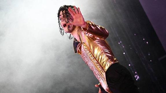 Espectáculo de homenaje a Michael Jackson.