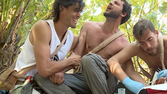 «En 'La Isla', como médico, he tenido bastante faena»