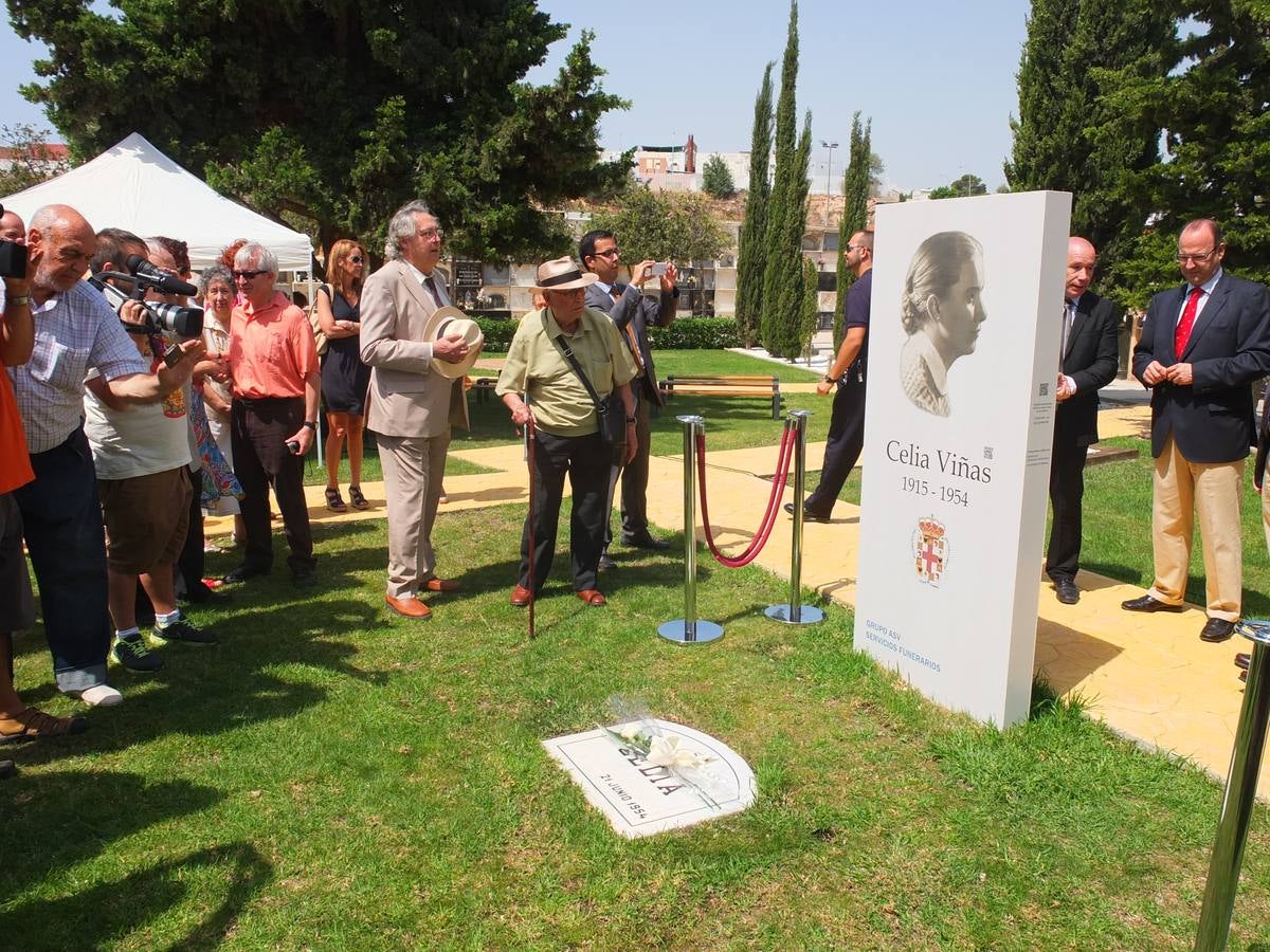 Almería rinde a Celia Viñas homenaje eterno