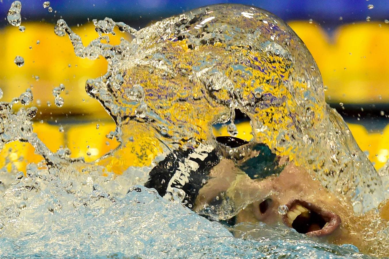 David Verraszto compite en final de 400 metros de los Campeonato de Europa de Natación en Berlín.