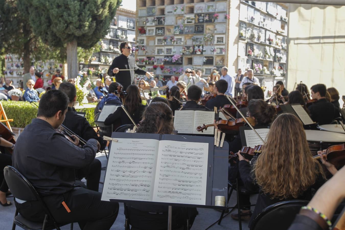 Música en el Día de Todos los Santos