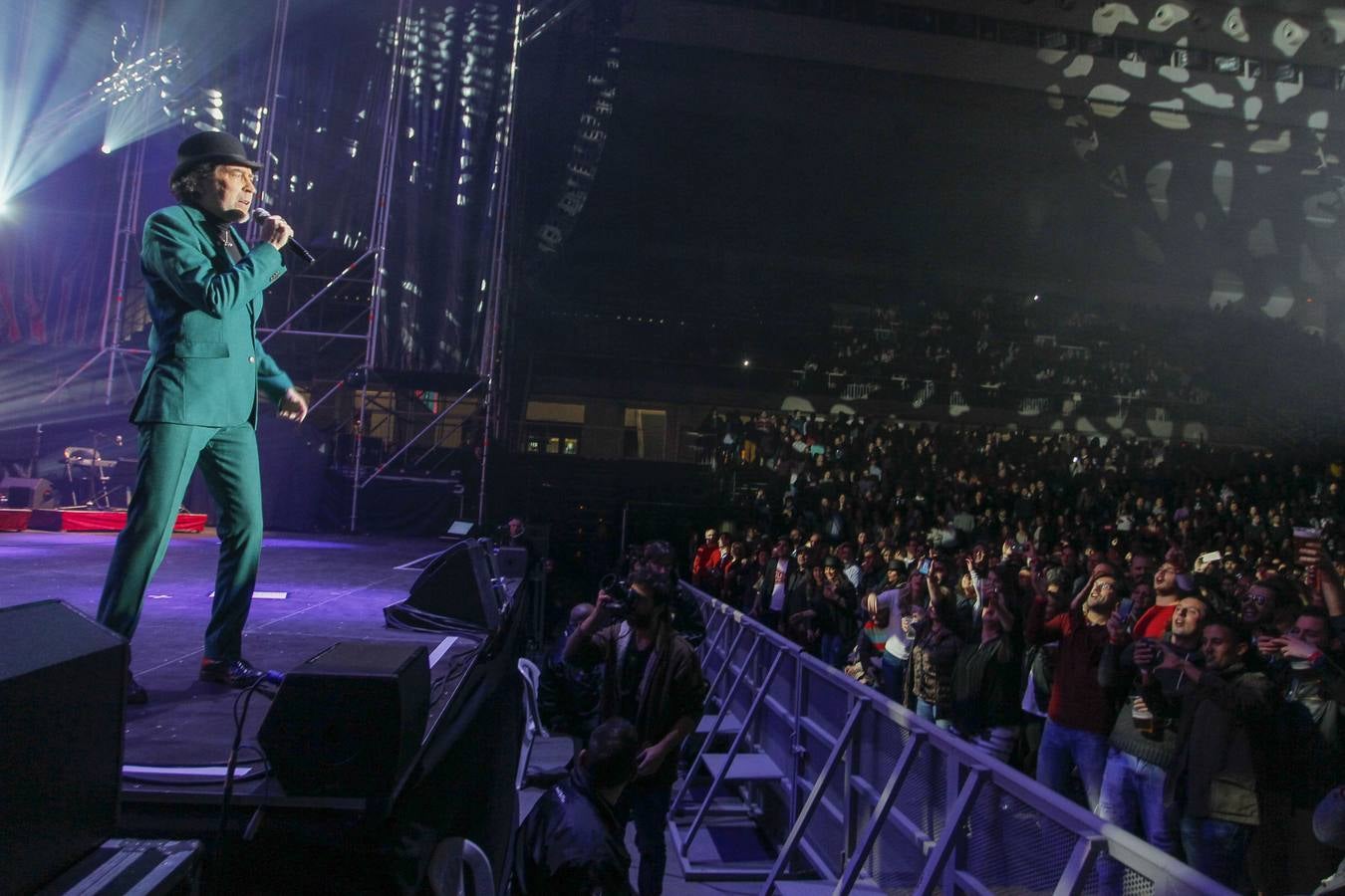 Y sin embargo, Sabina