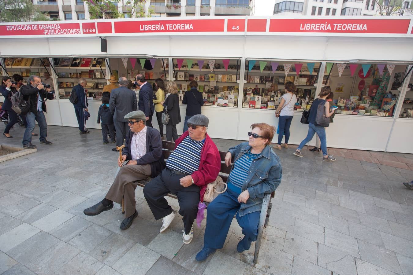 Arranca la &#039;fiesta&#039; del libro