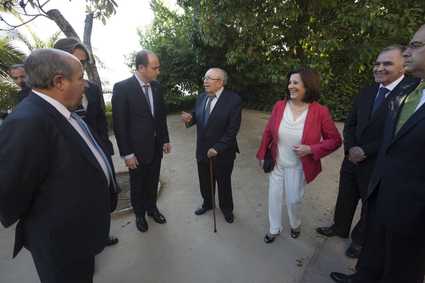 Guillén reivindica el &quot;tono elegíaco&quot; de la poesía, que se alimenta del &quot;tiempo&quot;