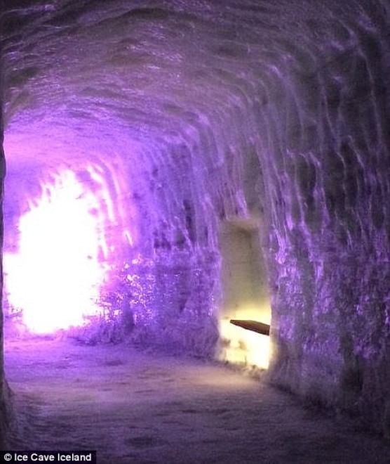 Islandia enseña la cueva de hielo artificial más grande del mundo