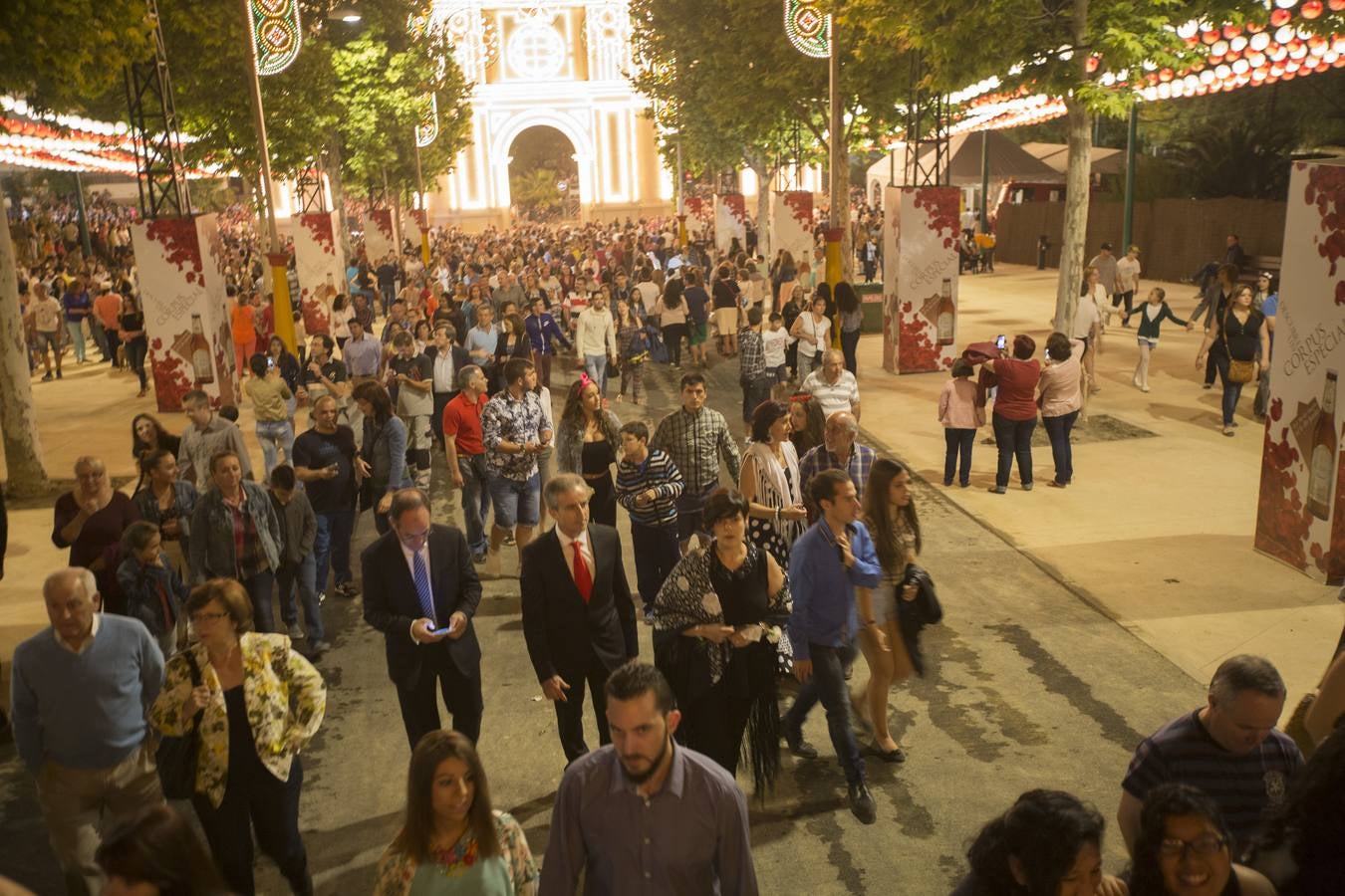 Luces, flamenco e ilusión para comenzar el Corpus