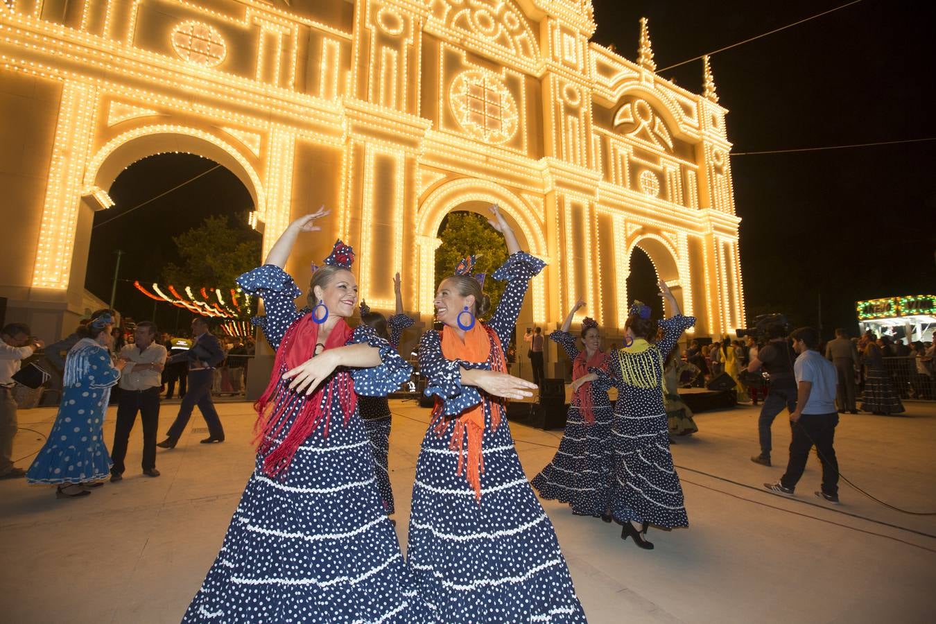 Luces, flamenco e ilusión para comenzar el Corpus