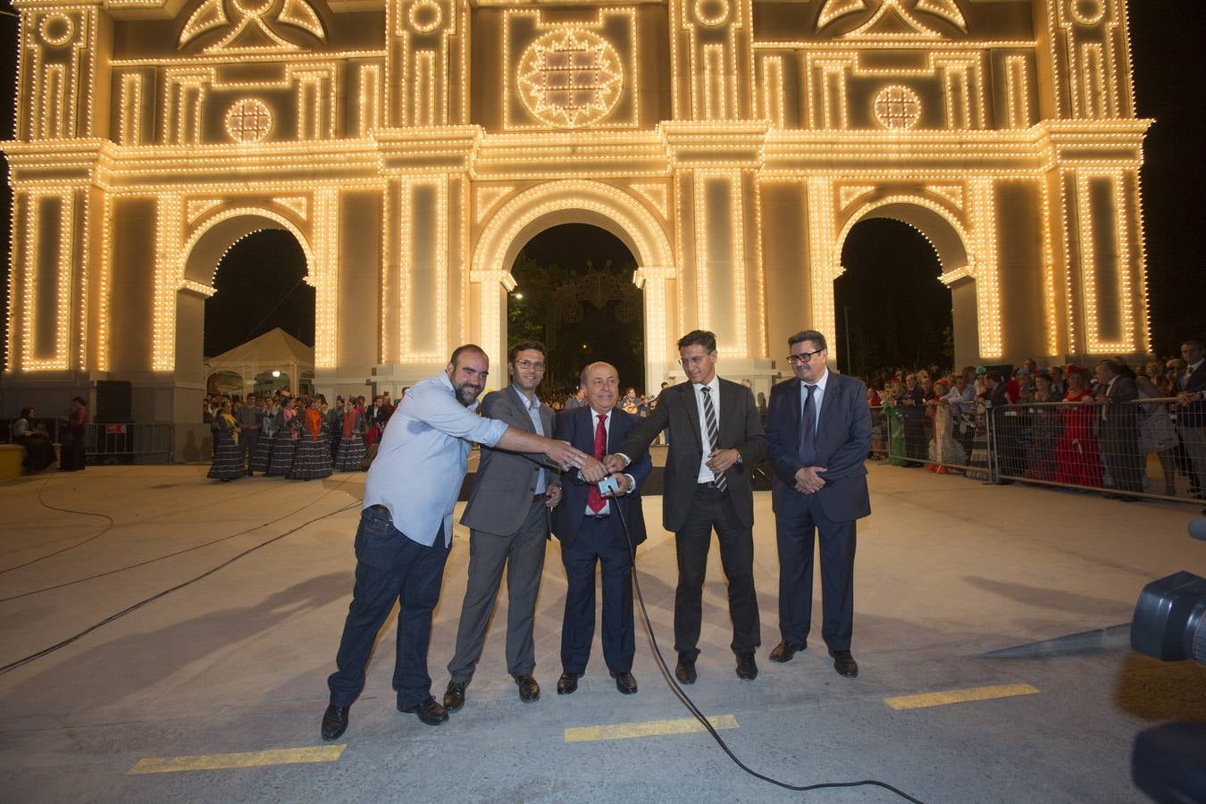 Luces, flamenco e ilusión para comenzar el Corpus