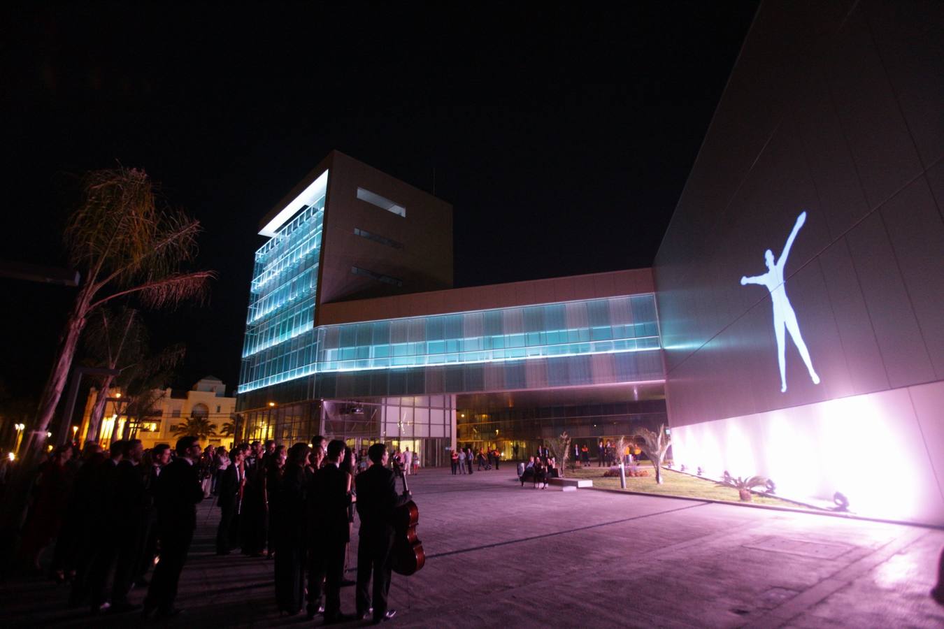 La Costa estrena su edificio más señero