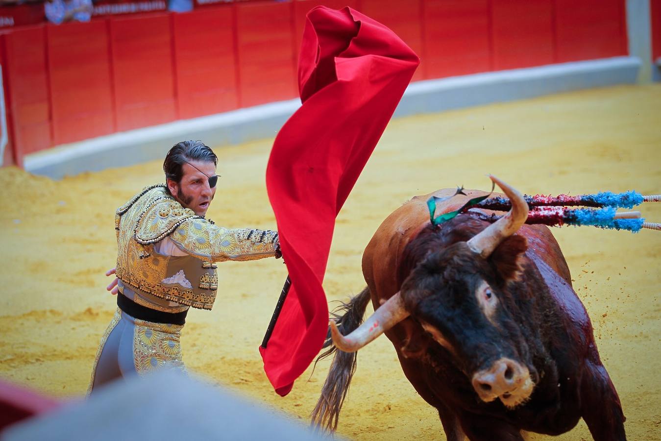 Padilla sale a hombros en la tercera del Corpus