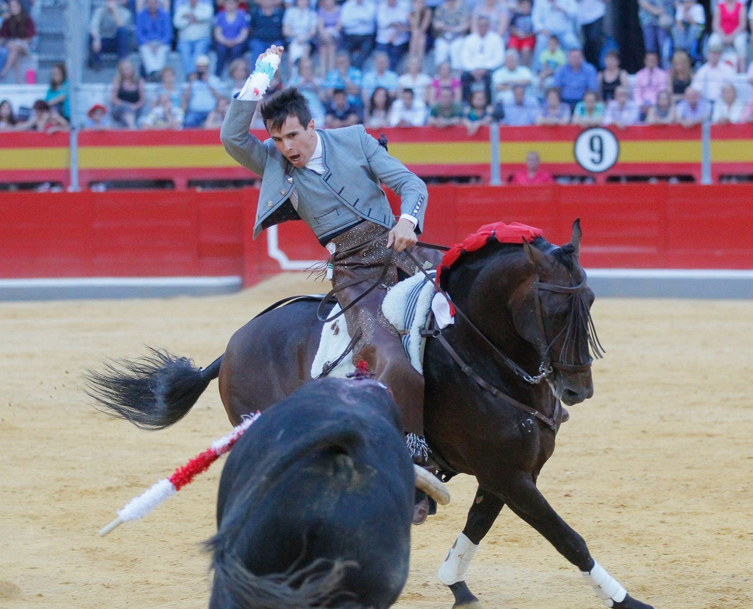 Hermoso de Mendoza pone el broche triunfal a la feria del Corpus de Granada