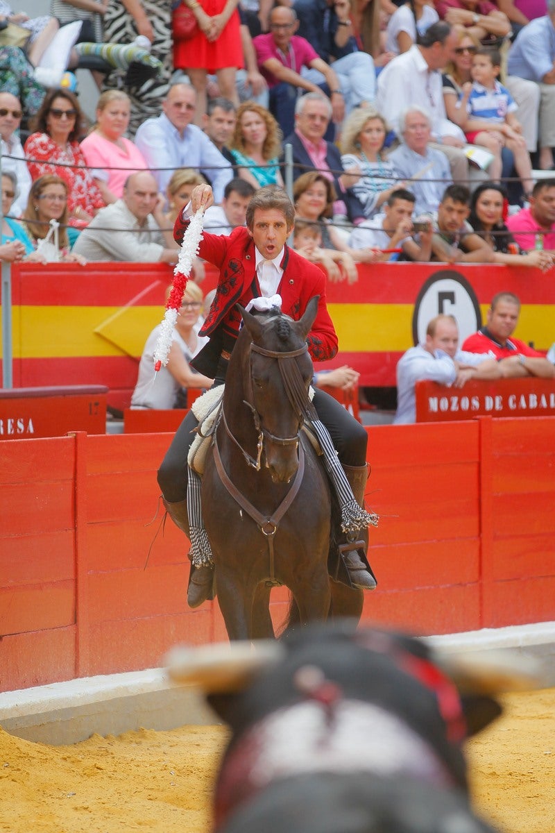 Hermoso de Mendoza pone el broche triunfal a la feria del Corpus de Granada