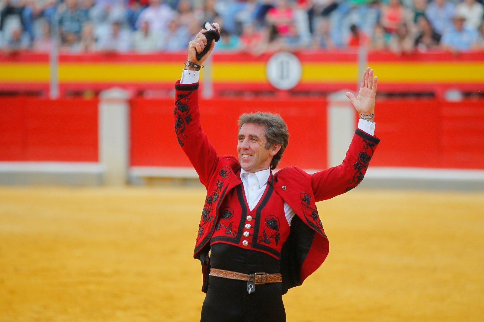 Hermoso de Mendoza pone el broche triunfal a la feria del Corpus de Granada